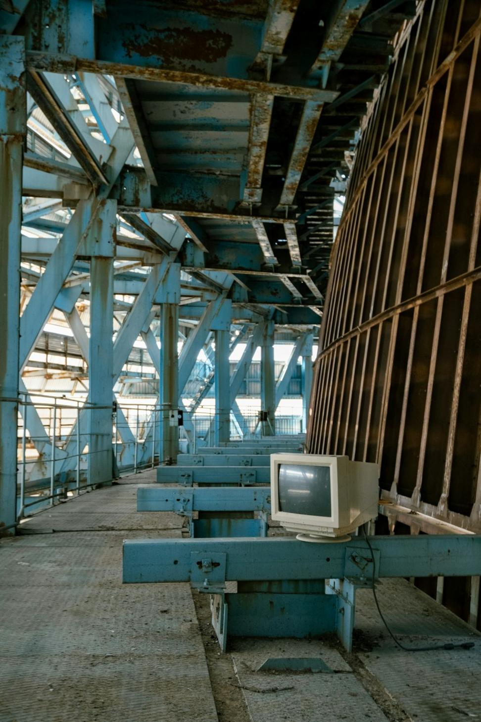Steel architecture